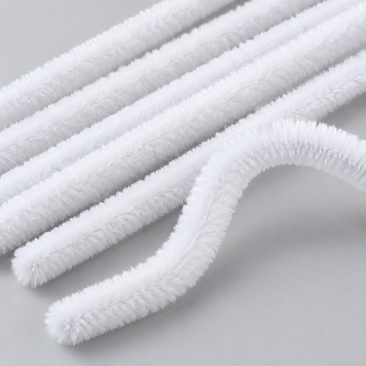 White Pipe Cleaner Craft Sticks for DIY Flowers, Figures, Art & Craft – 100 Pieces (1 Packet)