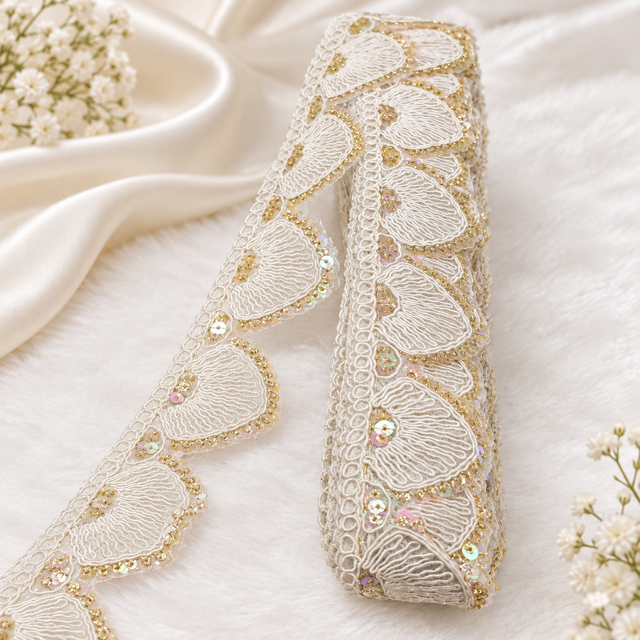 Premium White Scalloped Embroidered Sequin Lace Border for Saree, Blouse, Dupatta, Lehenga & Kurti – Designer Fancy Lace